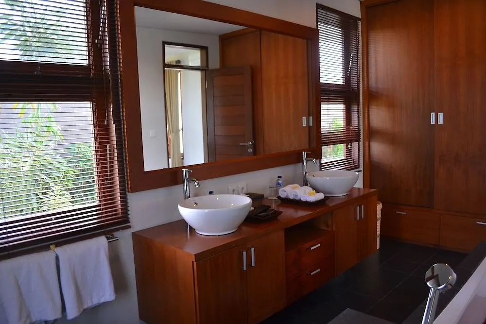 Lea Villa-1